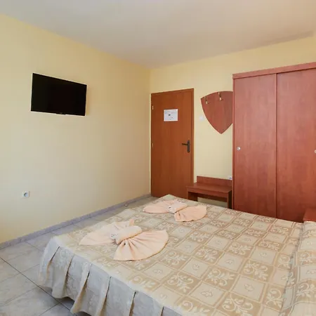 Family Andreev 호텔 네세부르