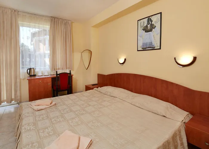 Family Andreev 2* Nesebar